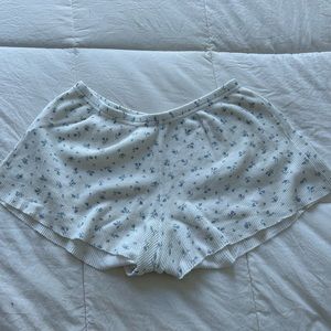 Brandy Melville waffle blue floral print shorts